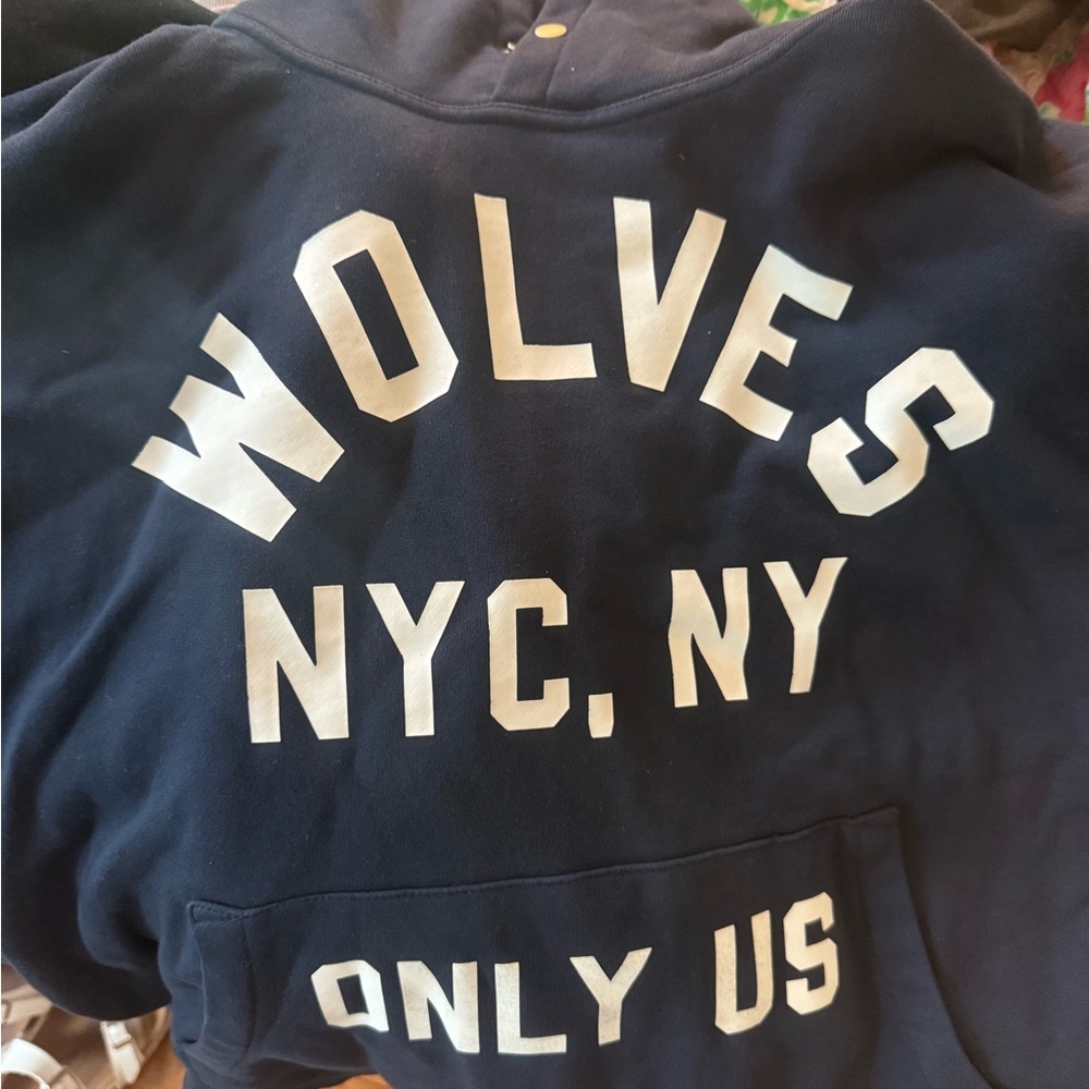 Box cut hoodie wolves only us NY